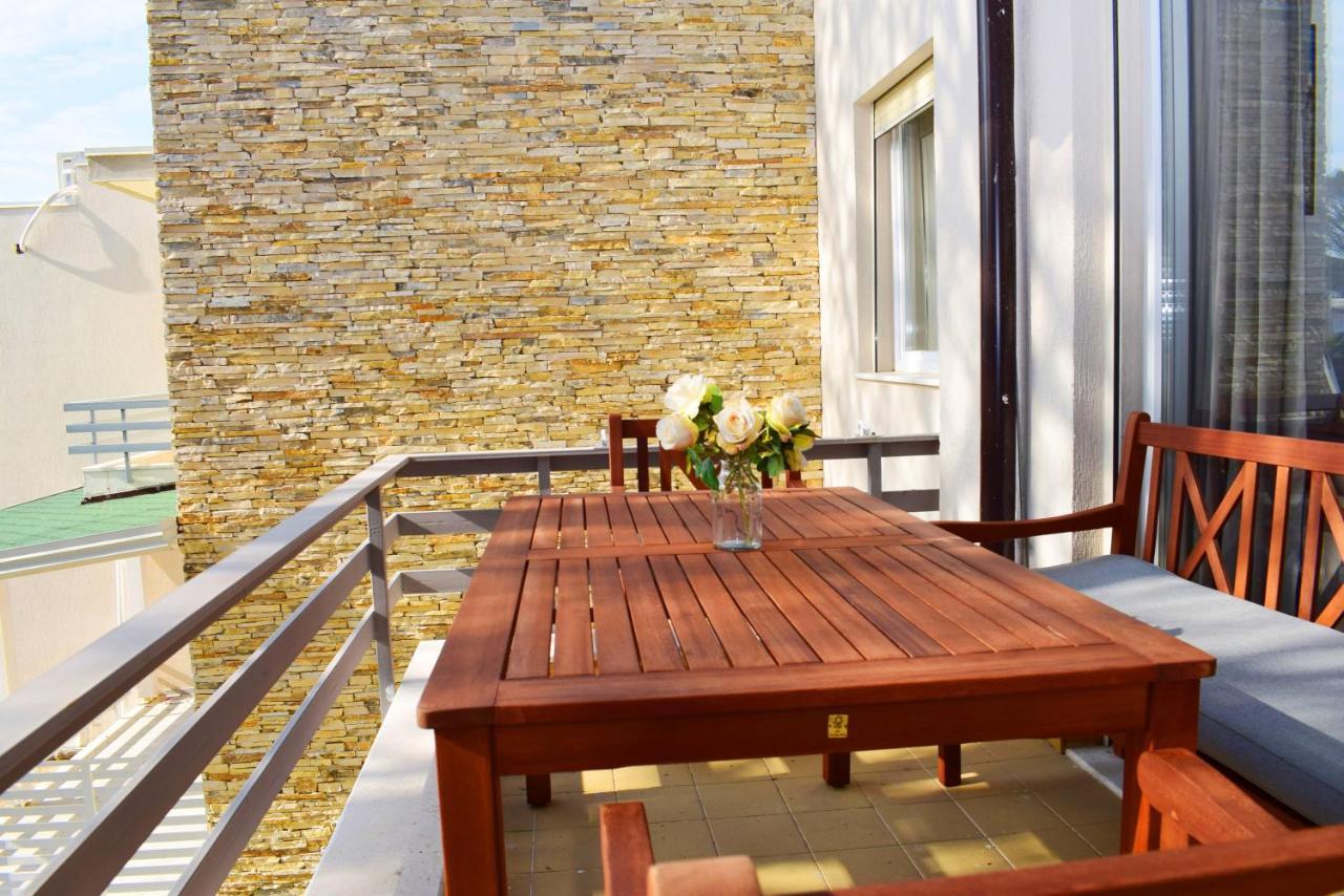 Adagio Apartment, Lura 3 - 092 Apartament Plazhi San Pietro